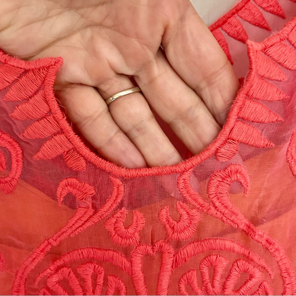 Like new exquisite, filigree embroidered dress size 10 color coral-pinkish - Picture 11 of 13